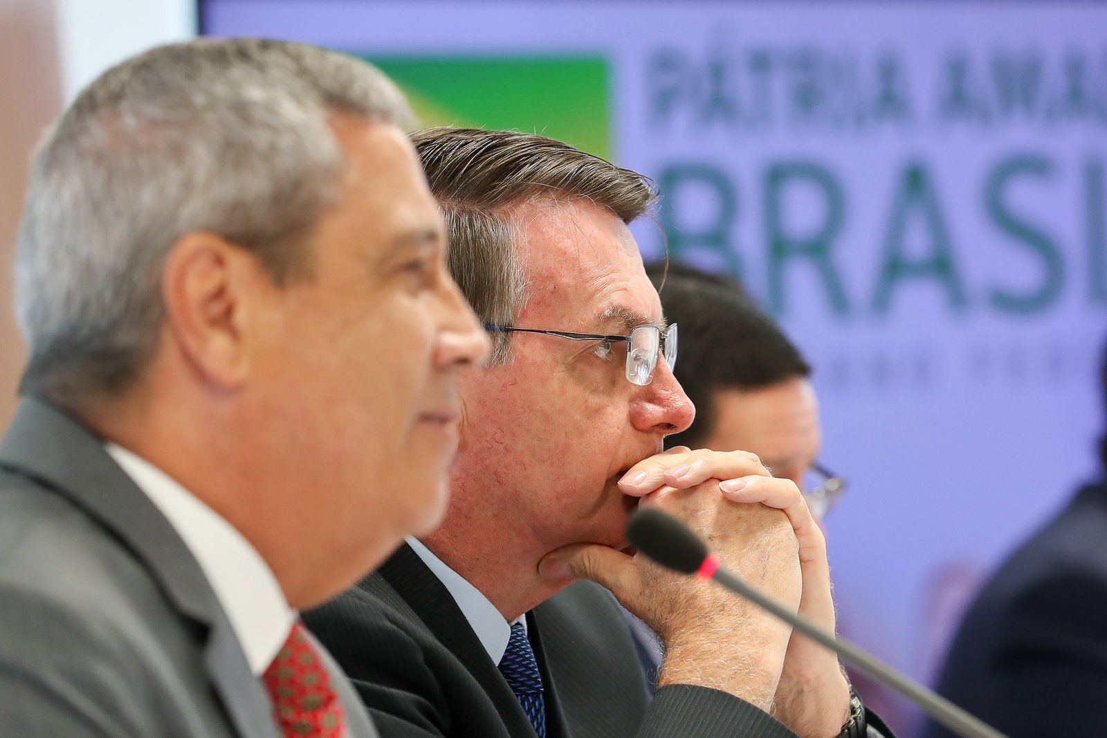 Pf Indicia Jair Bolsonaro, Braga Netto E Outros 35 Por Golpe De Estado